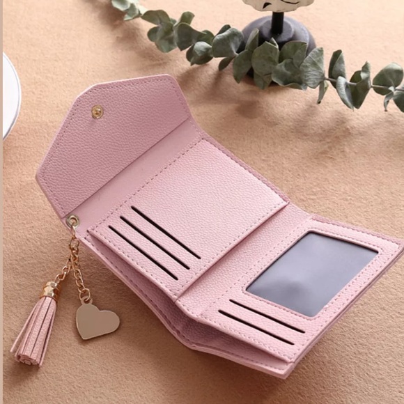 NWT Wallet with charms - Picture 2 of 7